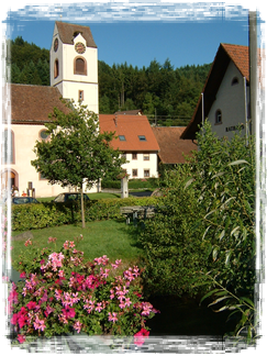 Wieslet - Kirche und Rathaus